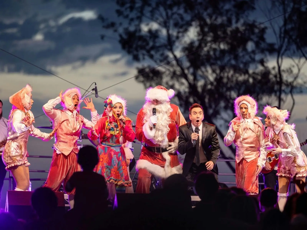 Cooly Carols Image 1