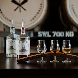 On tour: rum tasting in the barrel house