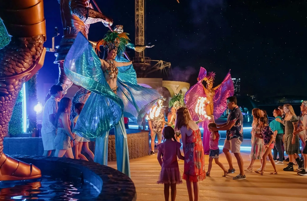 Sea World Carnivale Image 5