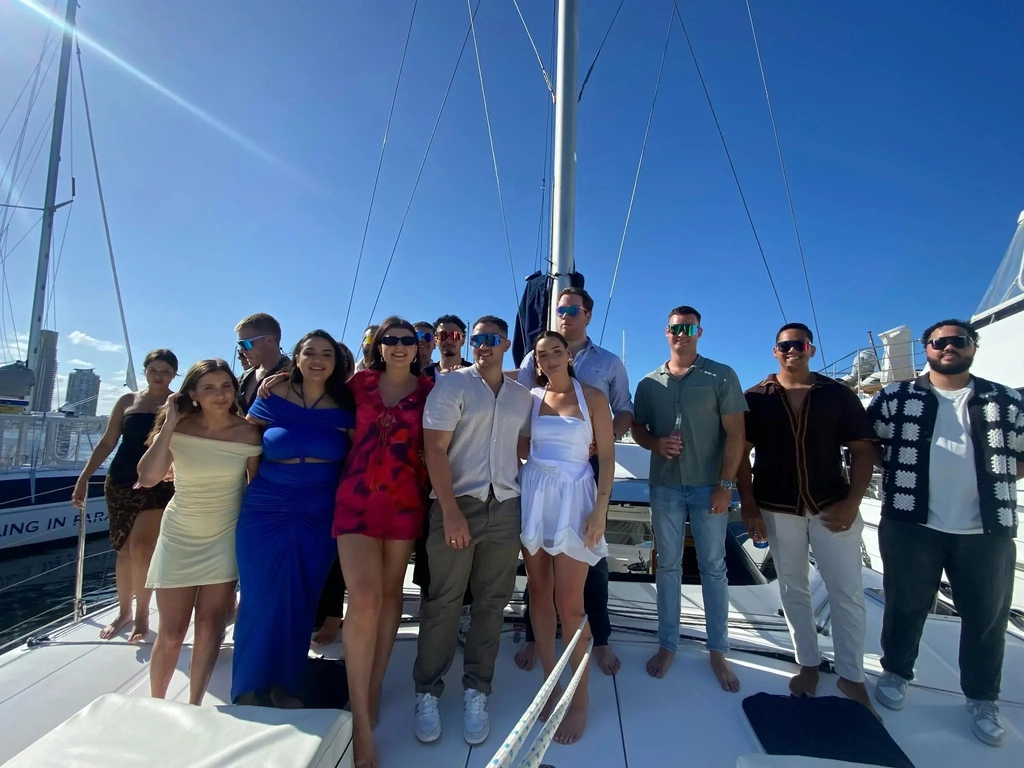 Private boat hire Gold Coast