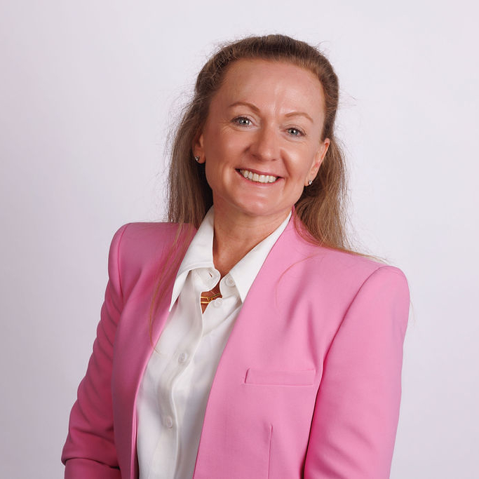 Samantha Kilmartin Headshot