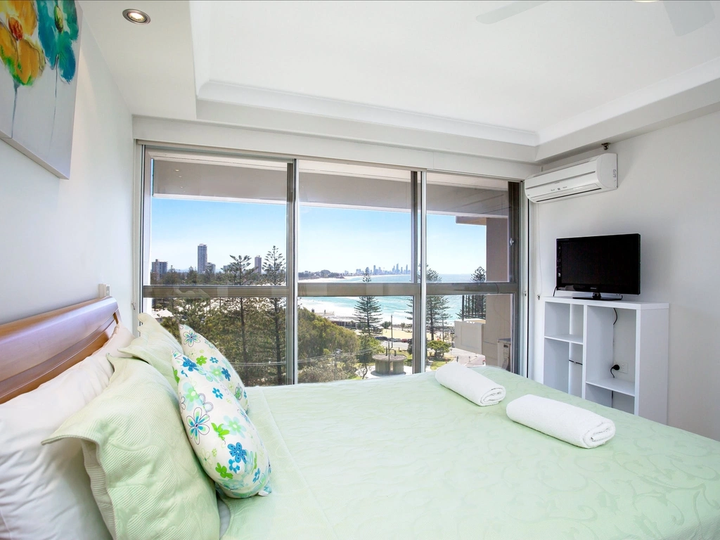 2 Bedroom Ocean View Apartment