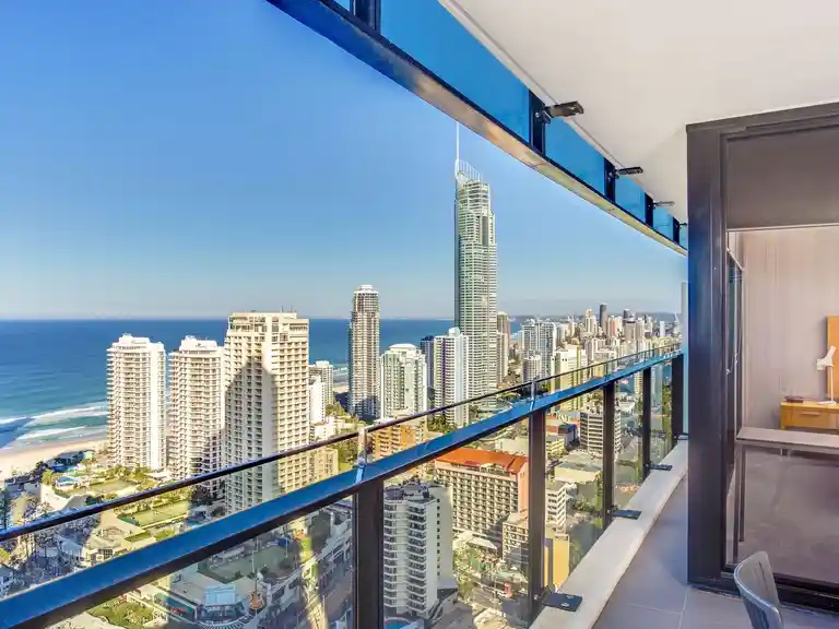 1 Bedroom Ocean Apartment