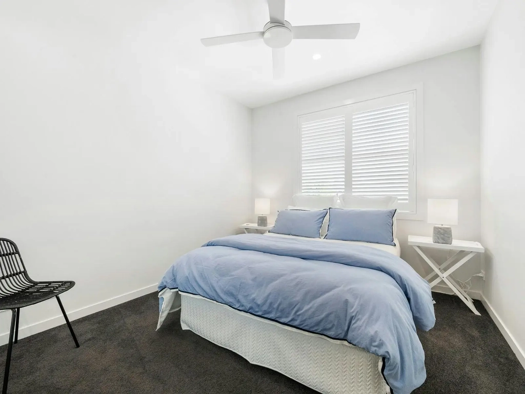 3 Bedroom home in Burleigh - Second Bedroom