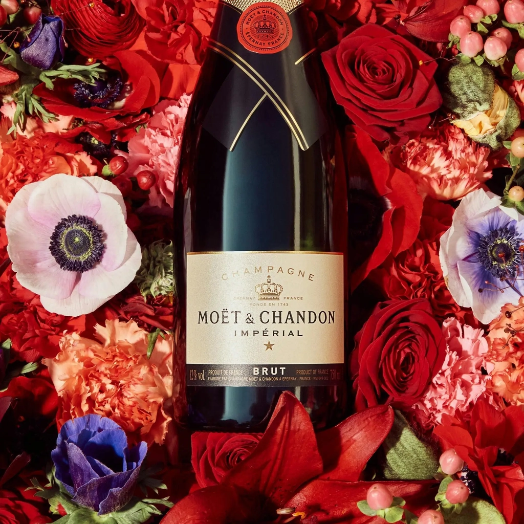 World Champagne Day Lunch at Beechmont Estate with Moët & Chandon Image 3