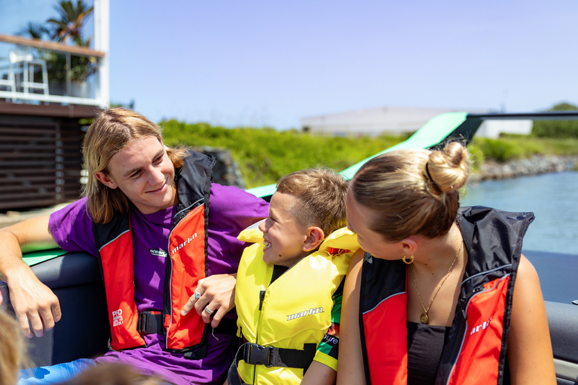 Arro Jet - Tour Collective