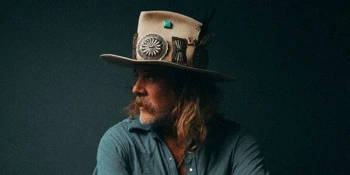 DONAVON FRANKENREITER and his band Image 1