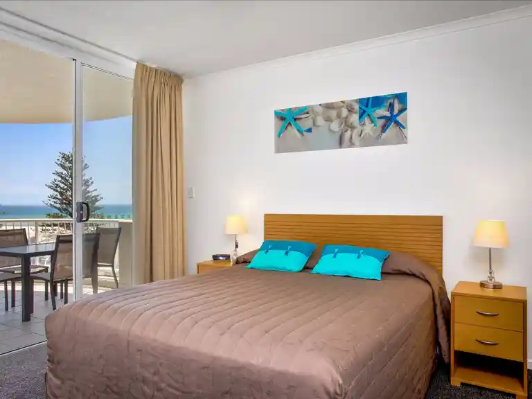 Kirra Beach Apartments