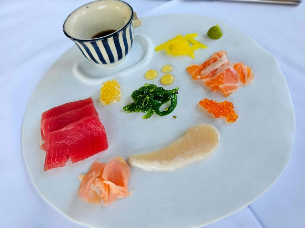 Tro of Sashimi featuring Tuna, Atlantic Salmon and WA Pearl Meat