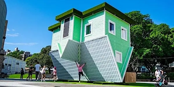 Upside Down House Photo Experience - Gold Coast Image 1