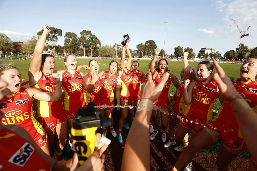 AFLW Round 1: Gold Coast SUNS v St Kilda Image 1