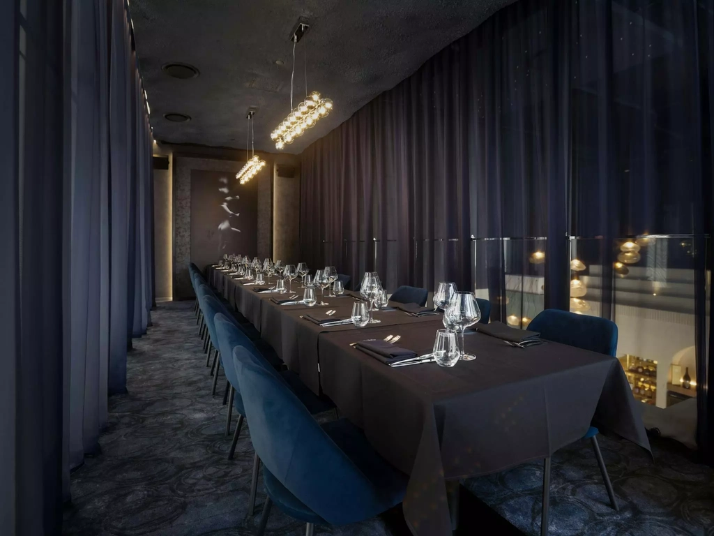 Ripple Room 24 seat private dining