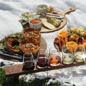 O’Reilly’s Artisan Picnic and Alpaca Walk Image 1