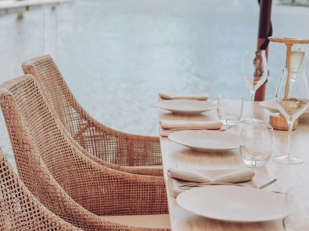 MĀRE waterfront restaurant overlooking the marina on the Gold Coast