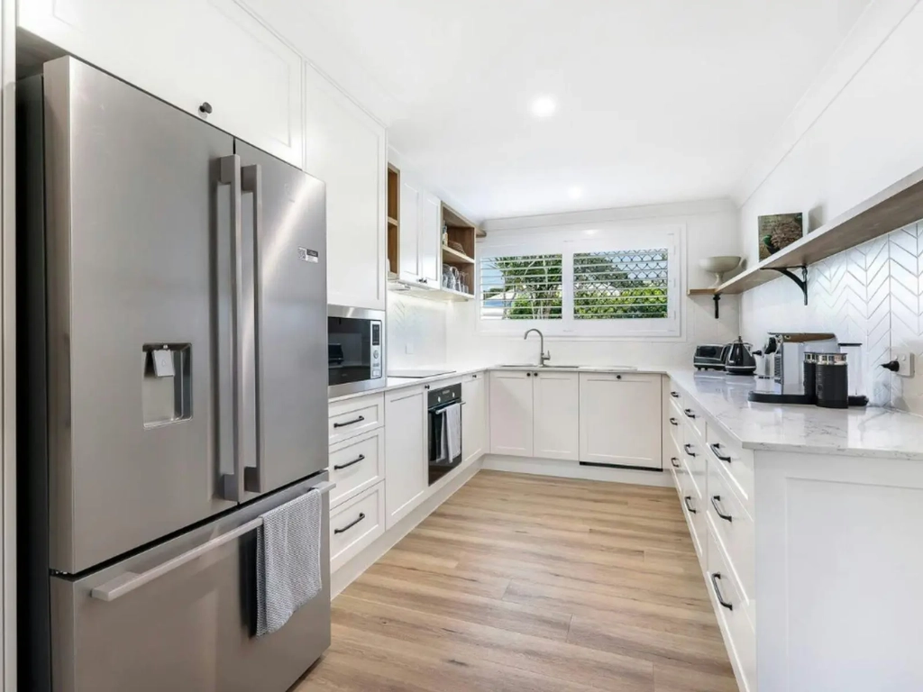 2 bedroom villa in Surfers Paradise - 2 bedroom villa in Surfers Paradise -Kitchen
