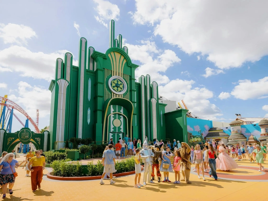 Warner Bros. Movie World - The Emerald City