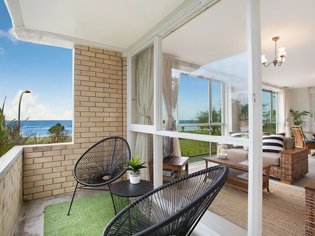 King Tide - Broadbeach - Balcony