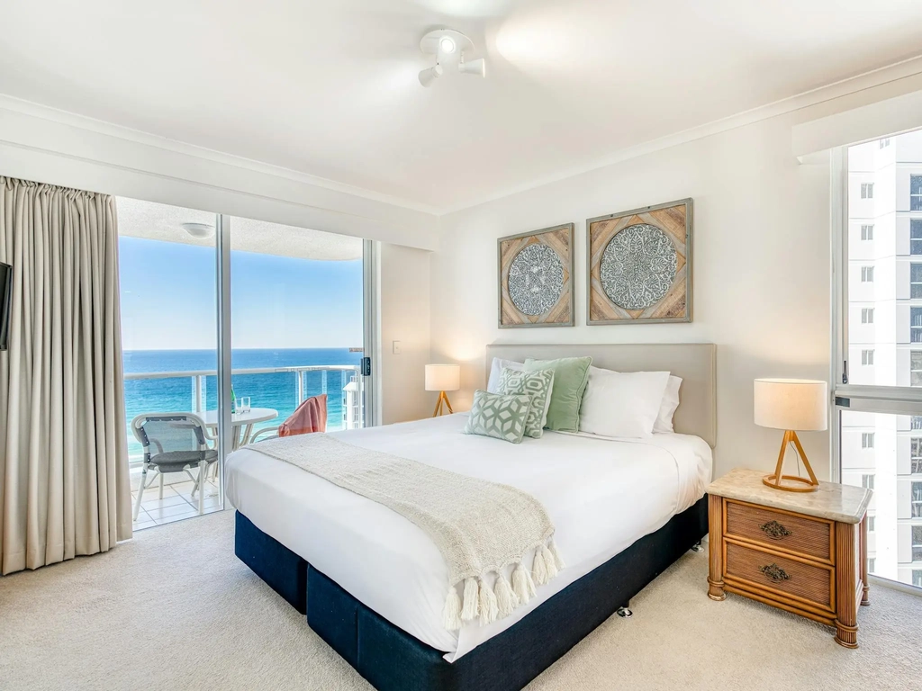King size bed