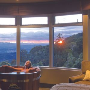 Lost World Spa   Couples Treatment Room   Image By Oreillys Rainforest Retreat.jpeg