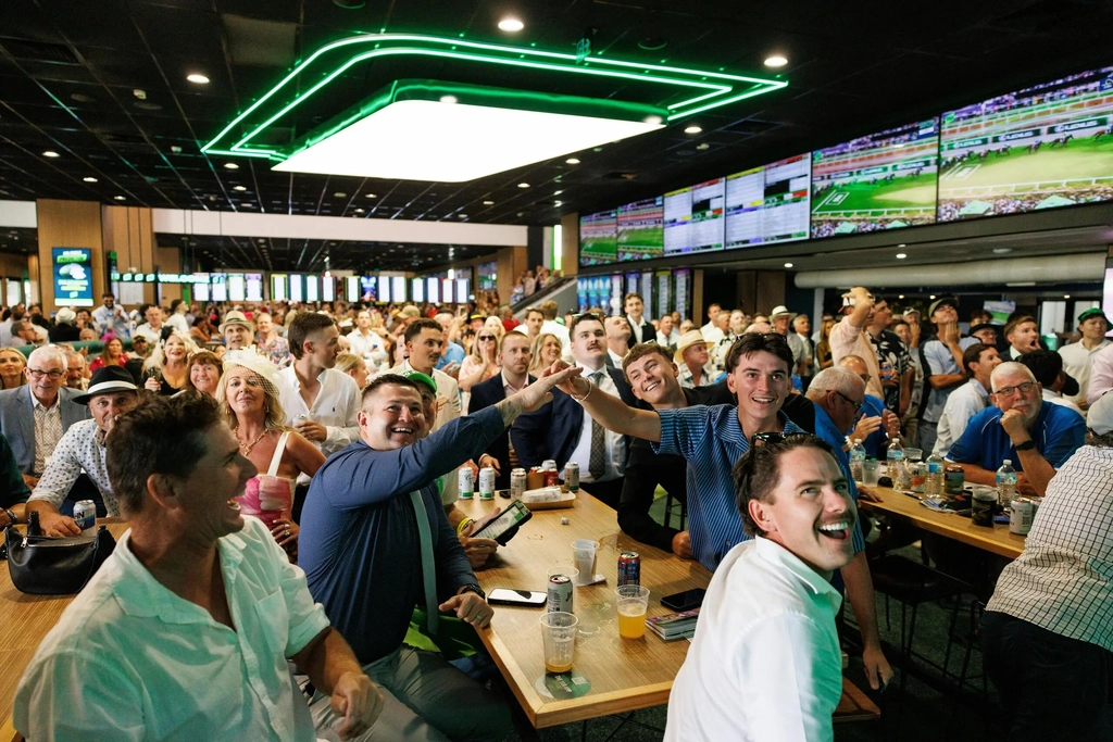 Melbourne Cup Day at Gold Coast Turf Club. Image 1