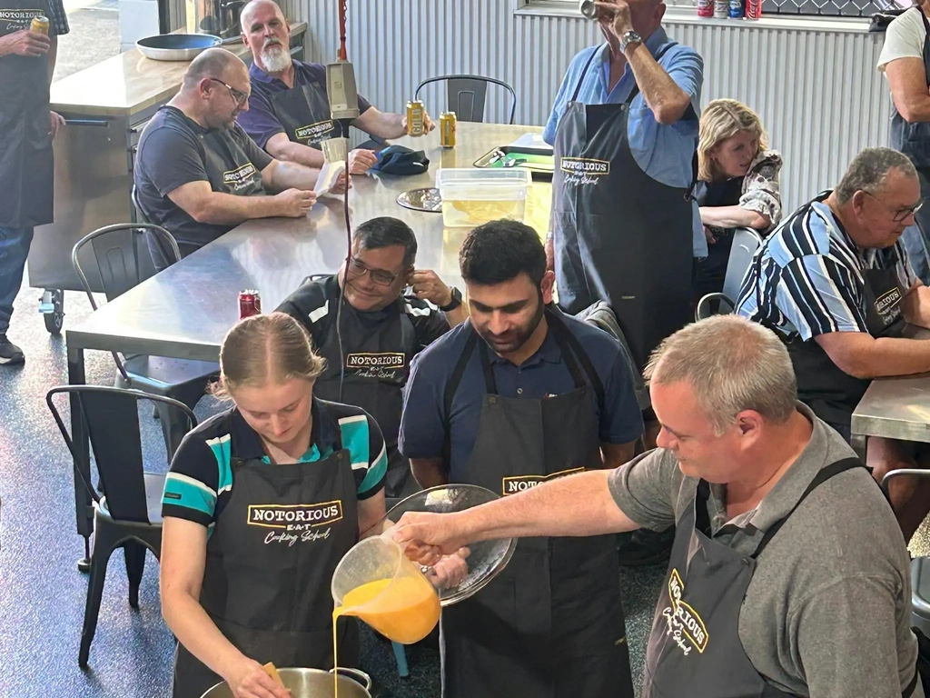 Gold Coast cooking School provides interactive hands-on cooking classes for beginners