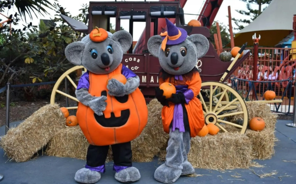 Happy Halloween at Dreamworld Image 1