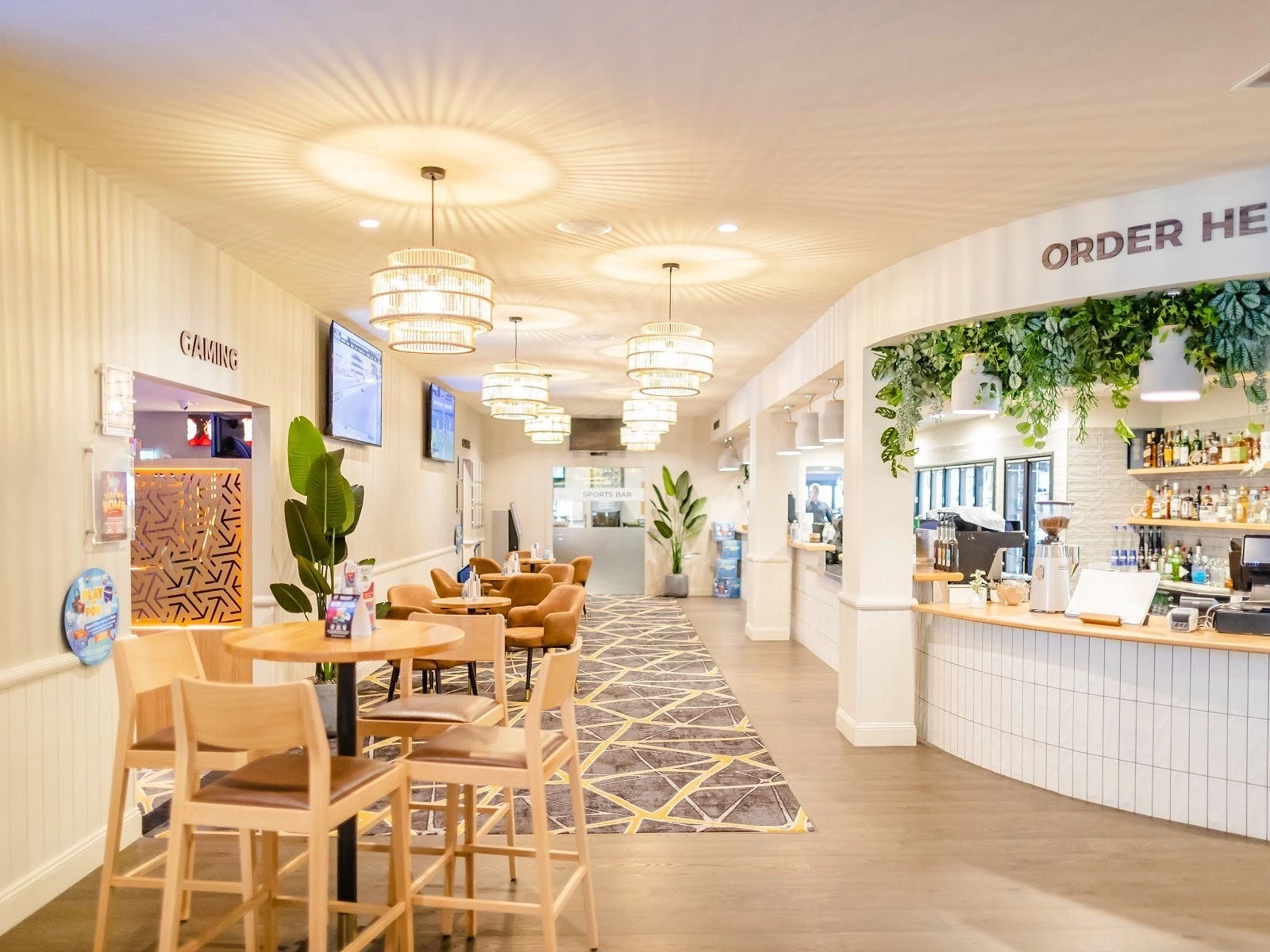 Treetops Tavern Destination Gold Coast