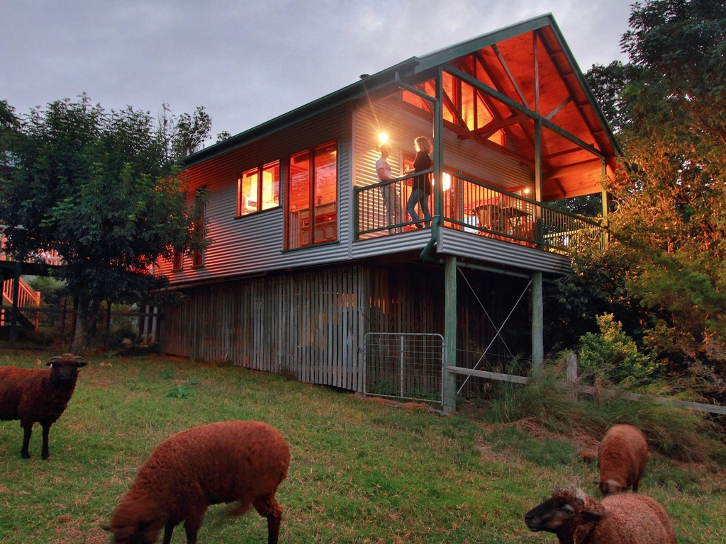 Treehouse Cottage