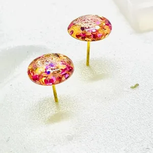 Sip N Dip - Learn to make glitter resin bubble stud earrings -Burleigh Heads - Club Burleigh Image 1