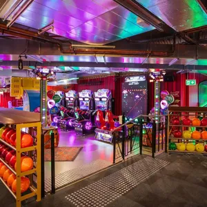 Strike Bowling In Surfers Paradise