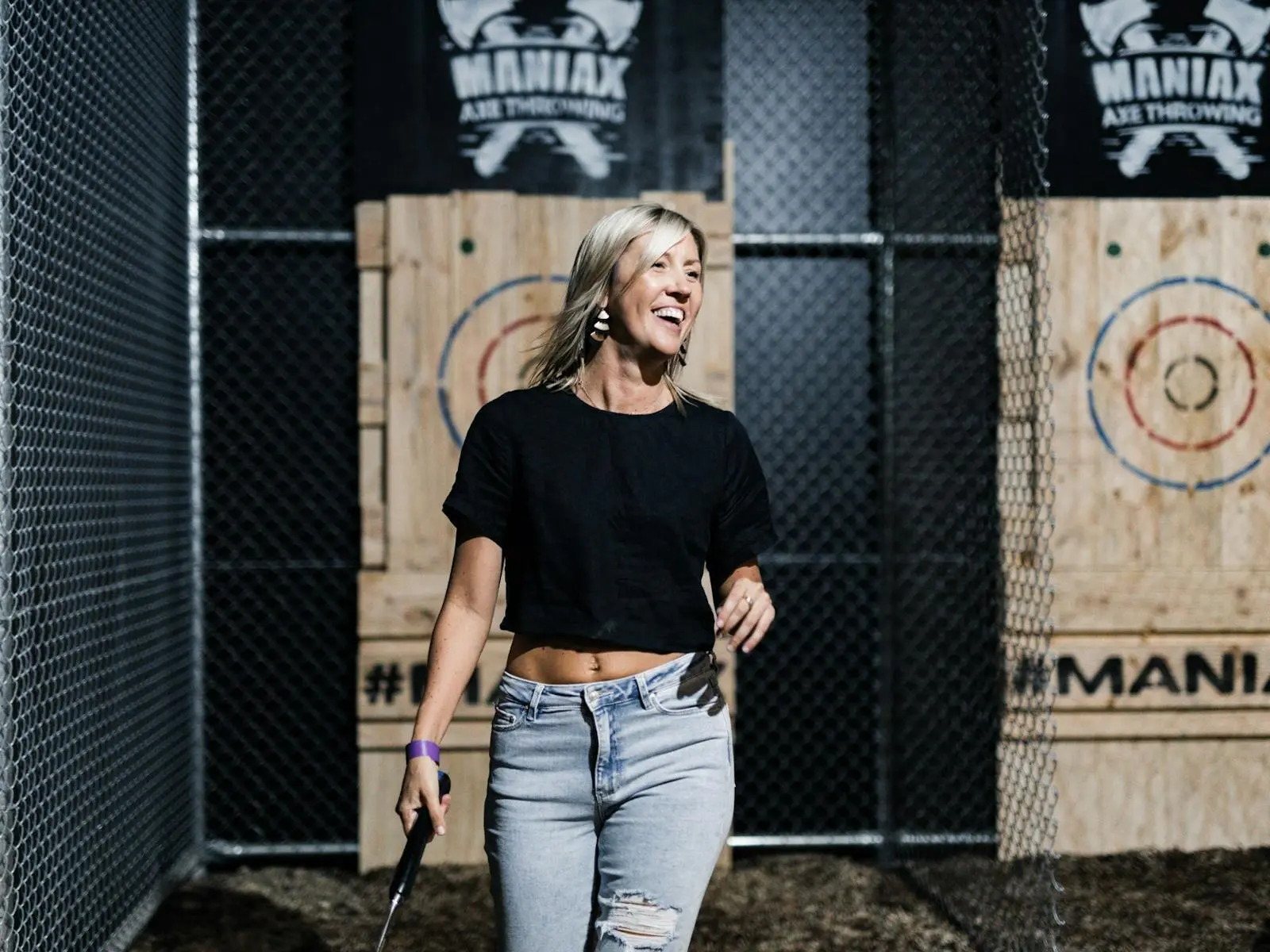 Mother's Day: Mums Throw FREE at MANIAX