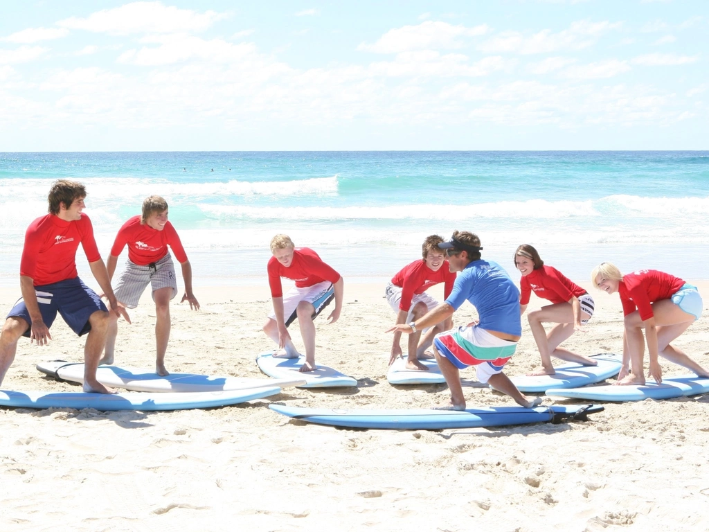 learn to surf, gold coast surf school, surfing lessons Gold Coast