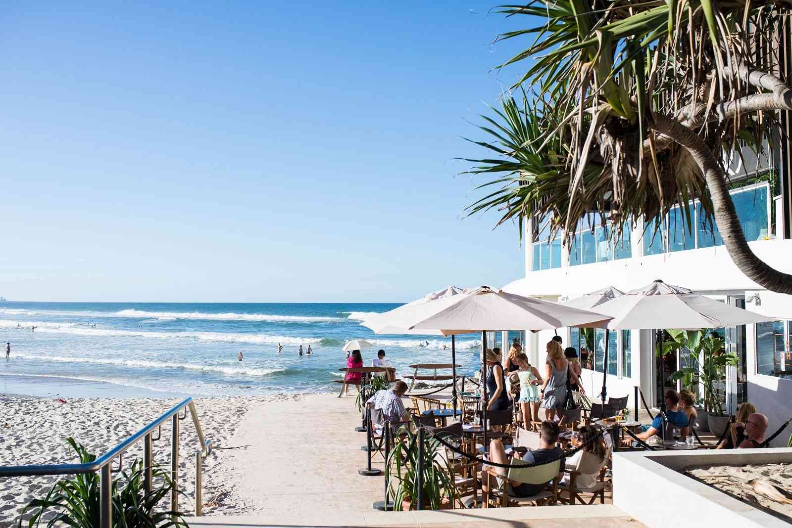 A TASTY GUIDE TO OUTDOOR DINING ON THE GOLD COAST