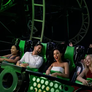 47D - weddings-mw-GreenLantern-R52_0559--1000x700-6fb7cd8