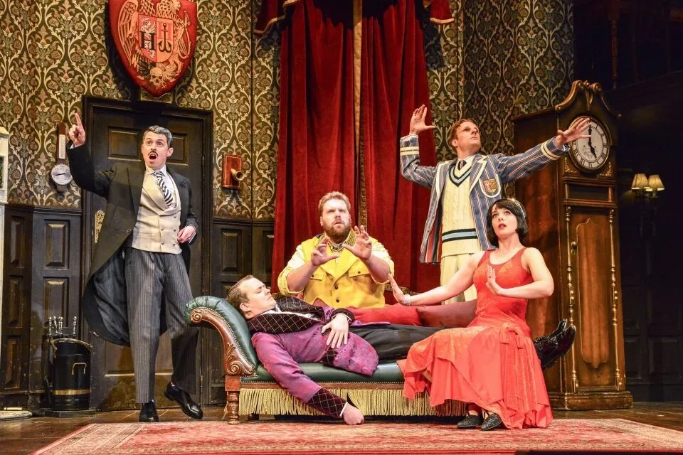 The Play That Goes Wrong Image 3