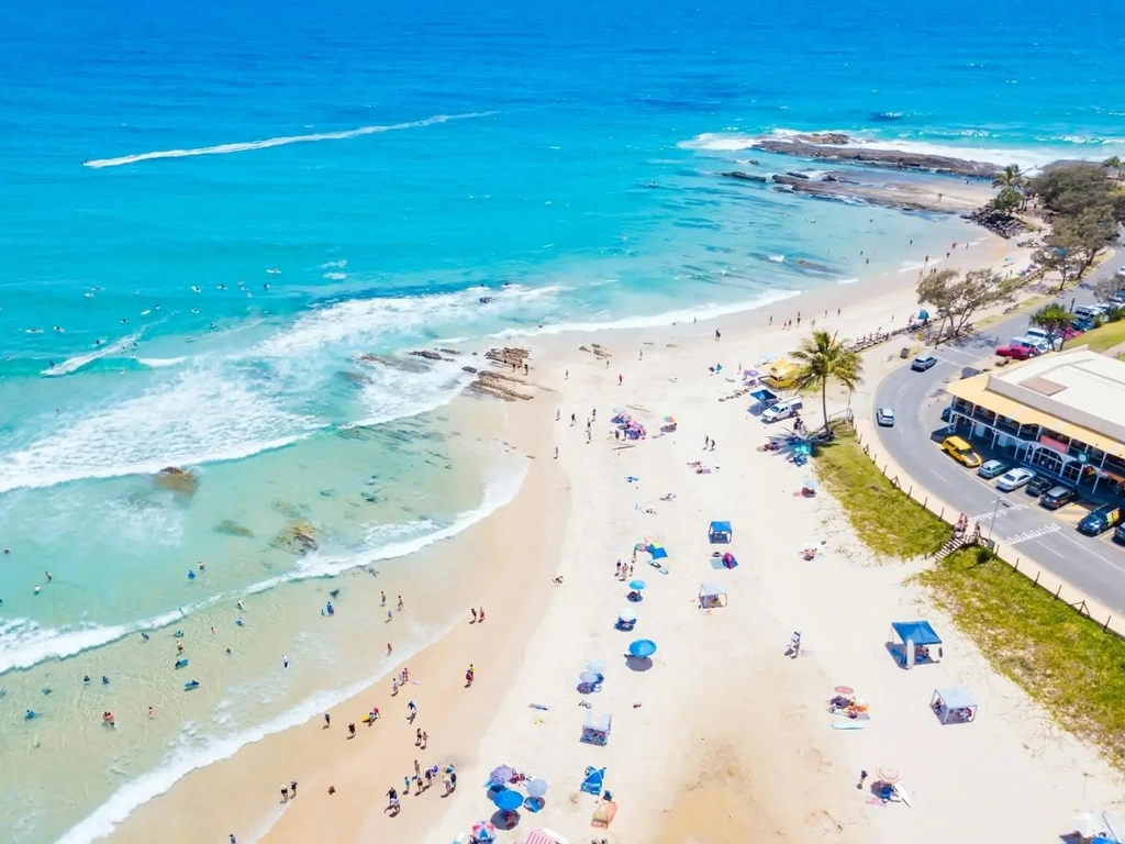 Must visit Rainbow bay and Coolangatta Resort styled Accommodation