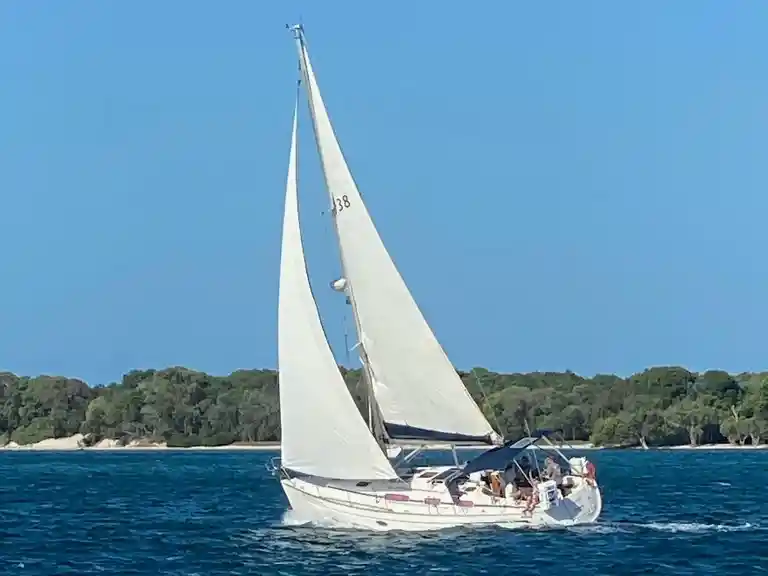Shirley Valentine on the Broadwater