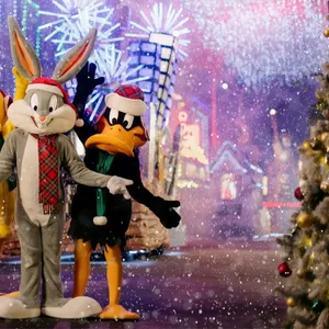 White Christmas at Warner Bros. Movie World Image 1