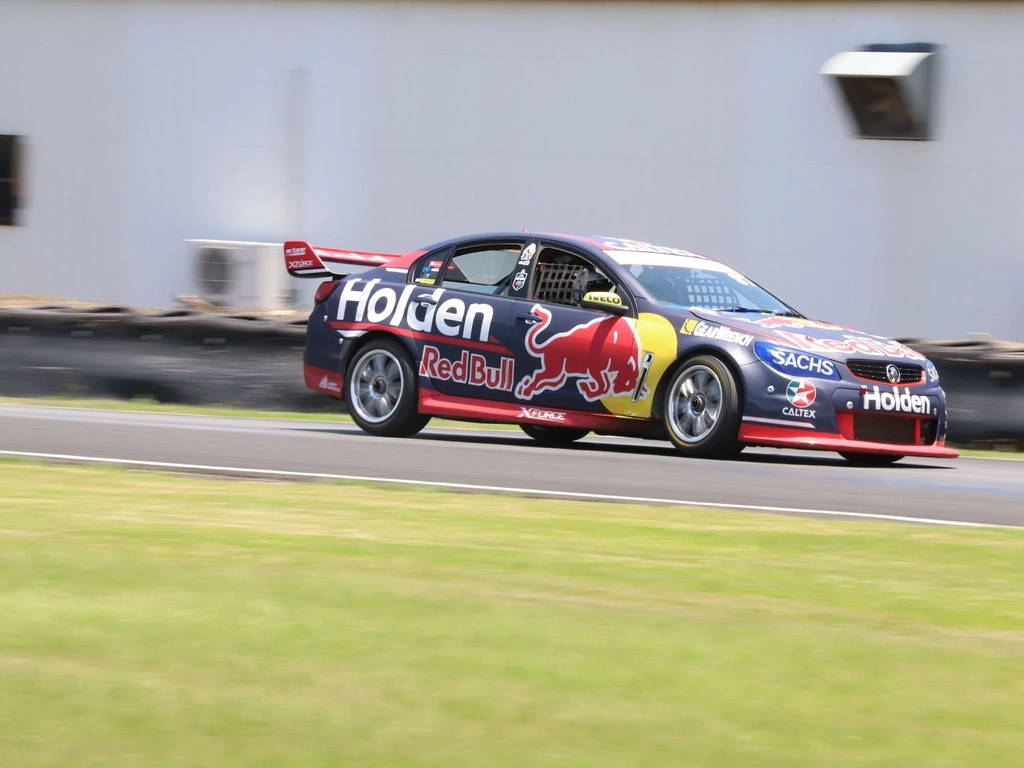 Redbull Supercar on Track