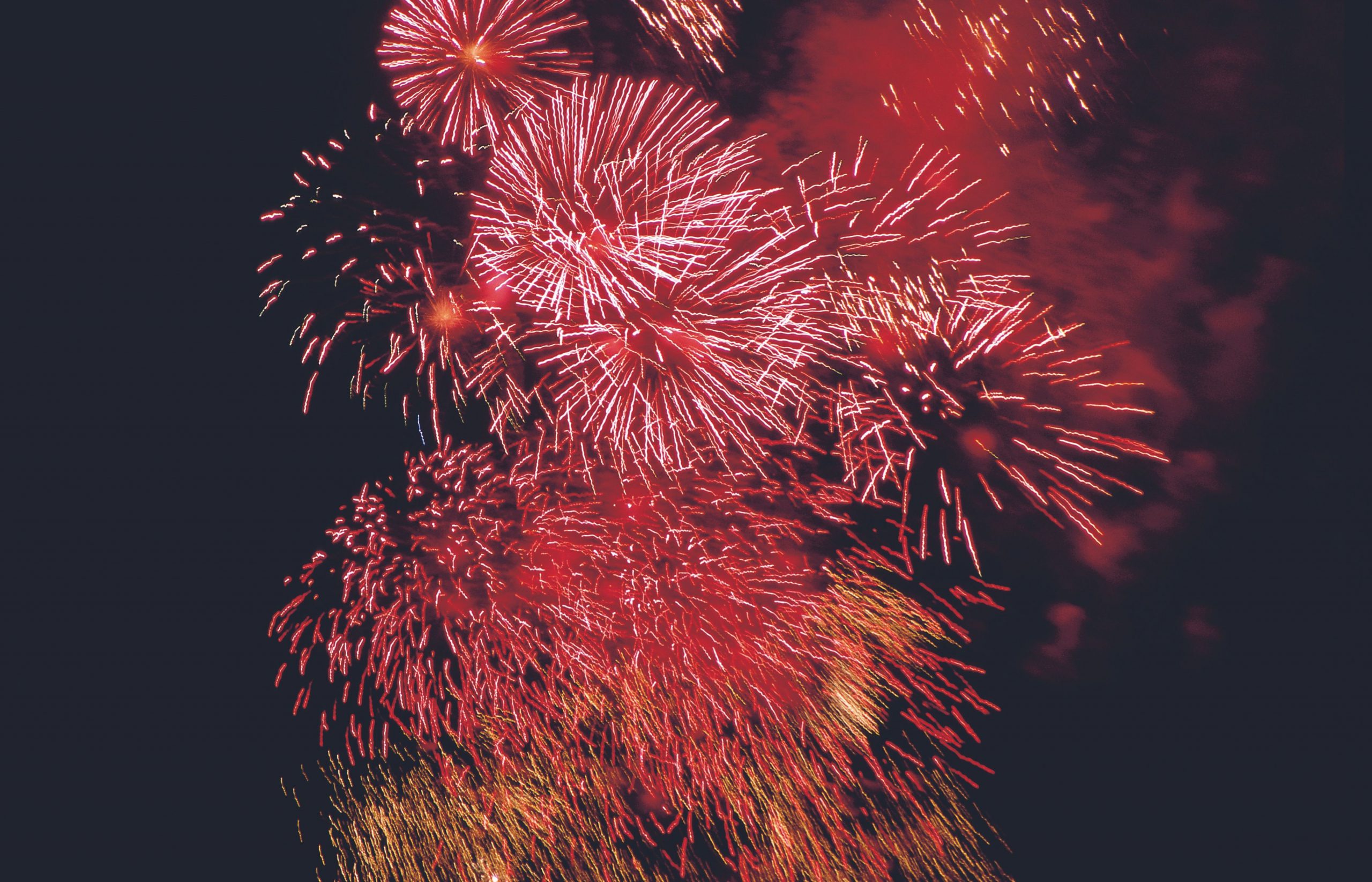 Where To Watch Gold Coast Family Fireworks On NYE 2021