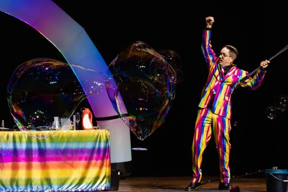 The Bubble Spectacular Image 1