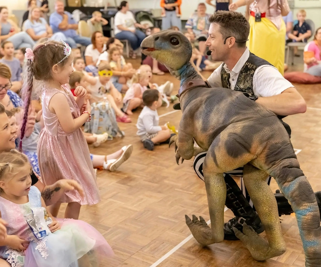 Dinosaur Show - Nerang RSL Image 2