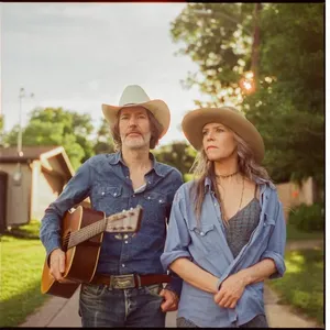 An Evening with Gillian Welch & David Rawlings Image 1