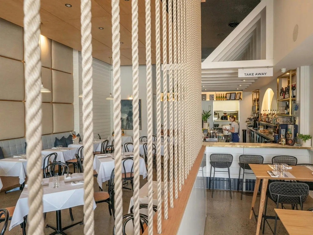 Inside The Fishbar