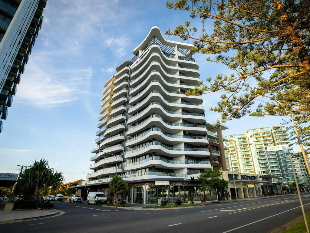 X Kirra Apartments