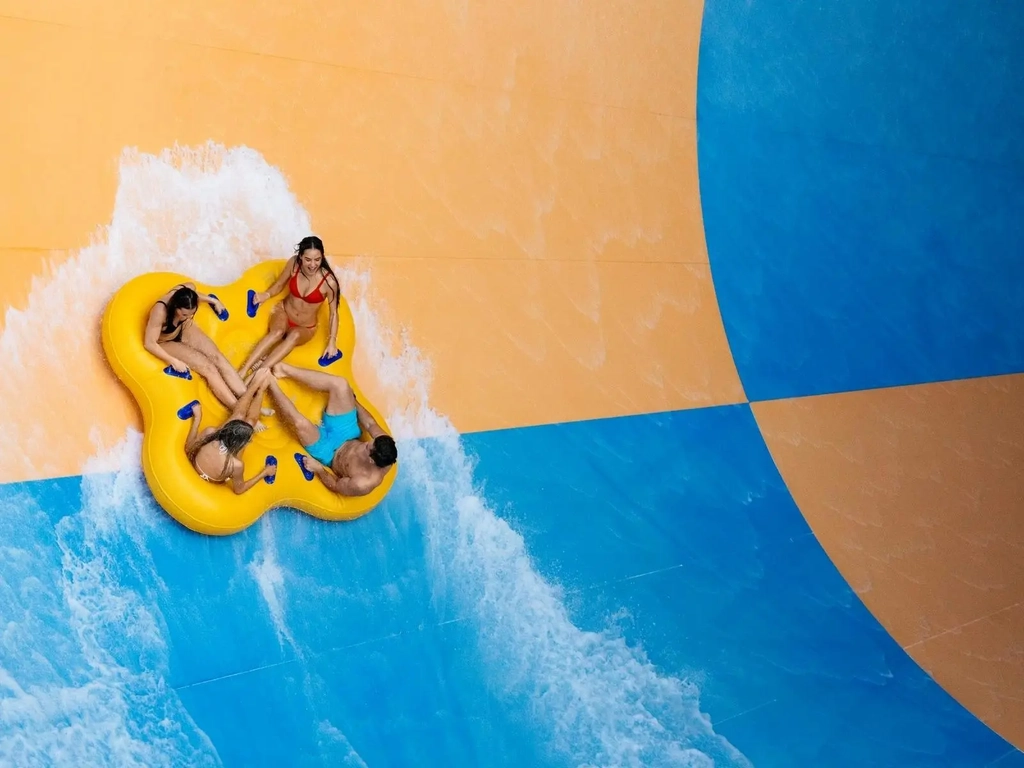 Tornado - Wet'n'Wild