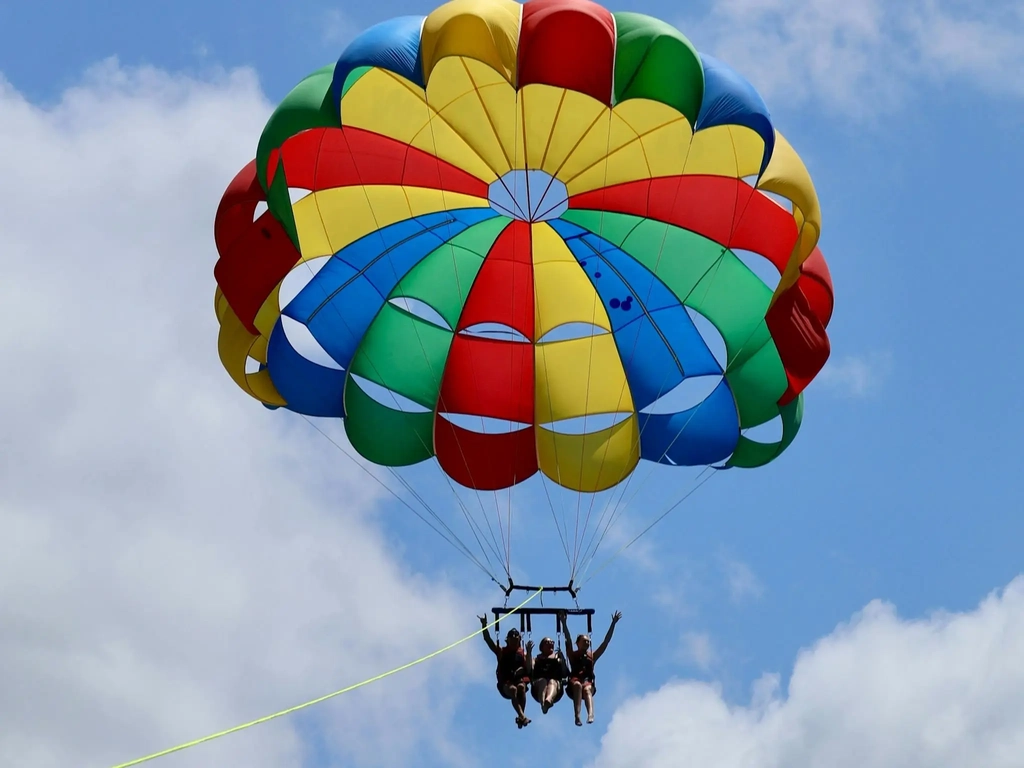 Triple Parasail