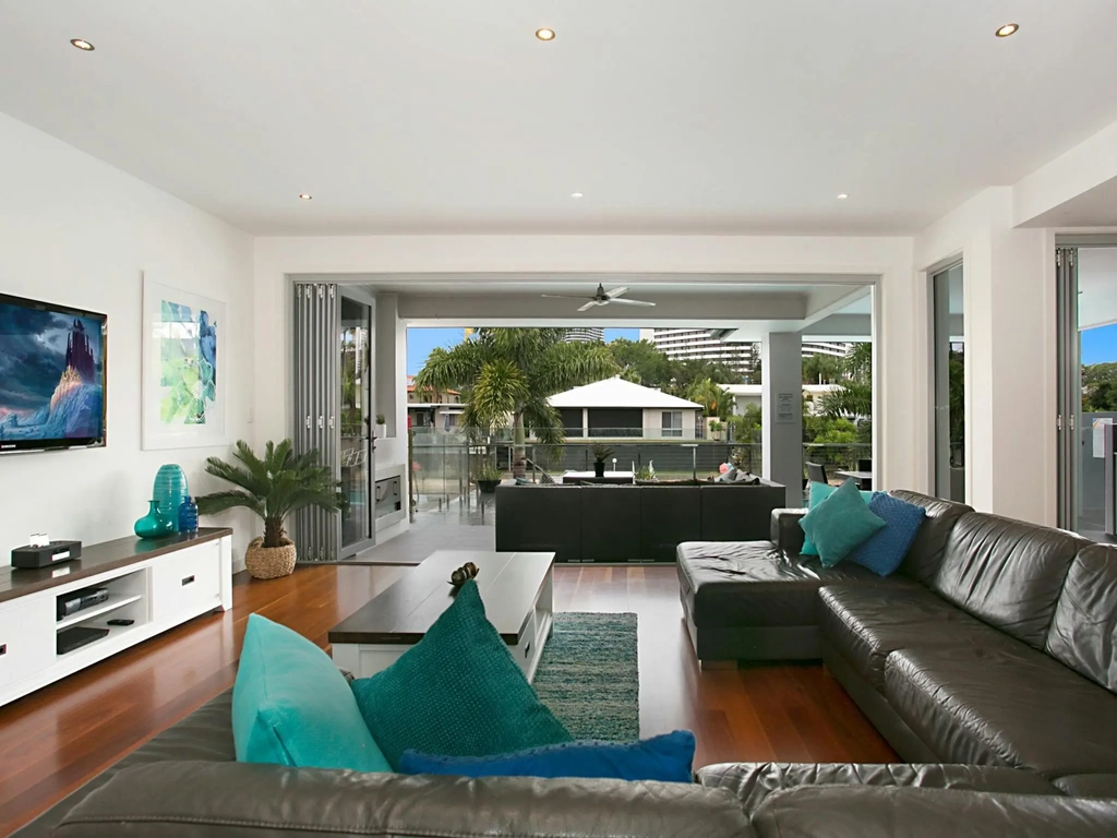 Lounge with views