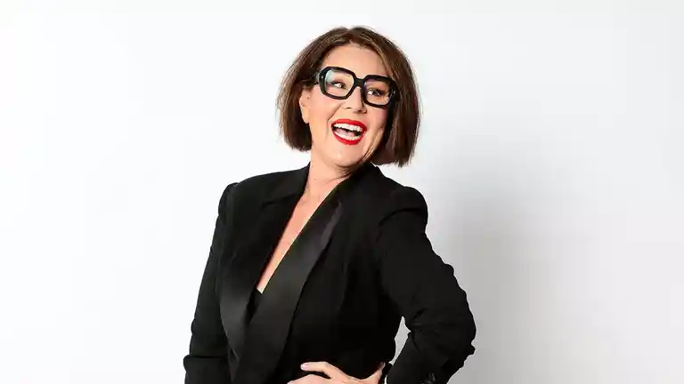 Julia Morris Image 1