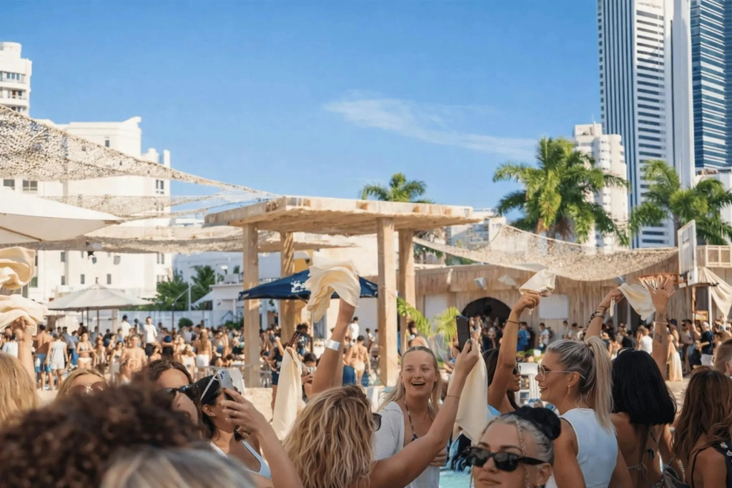 Farmers Union DJ Led Morning Rave at Cali Beach Club Image 1